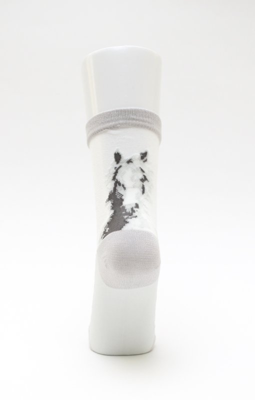 シルバーグレー後